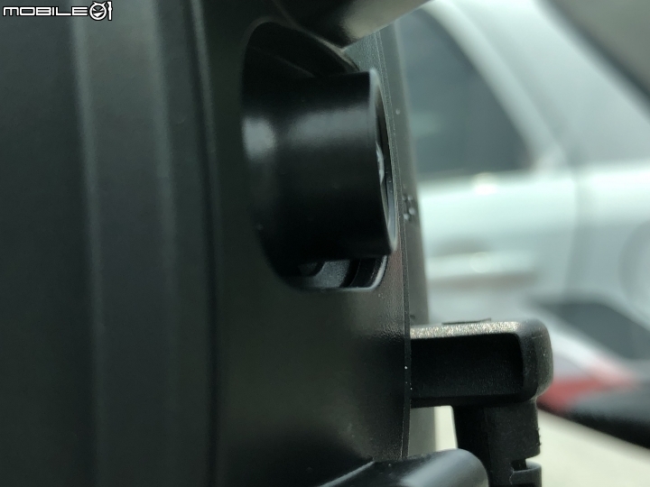 老車配新機Garmin DriveAssist™ 51 + Garmin GRVC 35 無線倒車顯影 使用心得分享