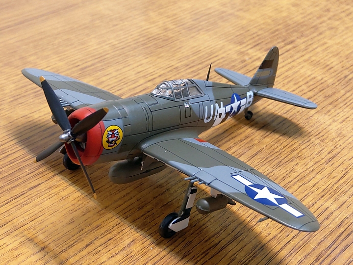 模型開箱 二次大戰傑作機[47]:共和 P-47 雷霆