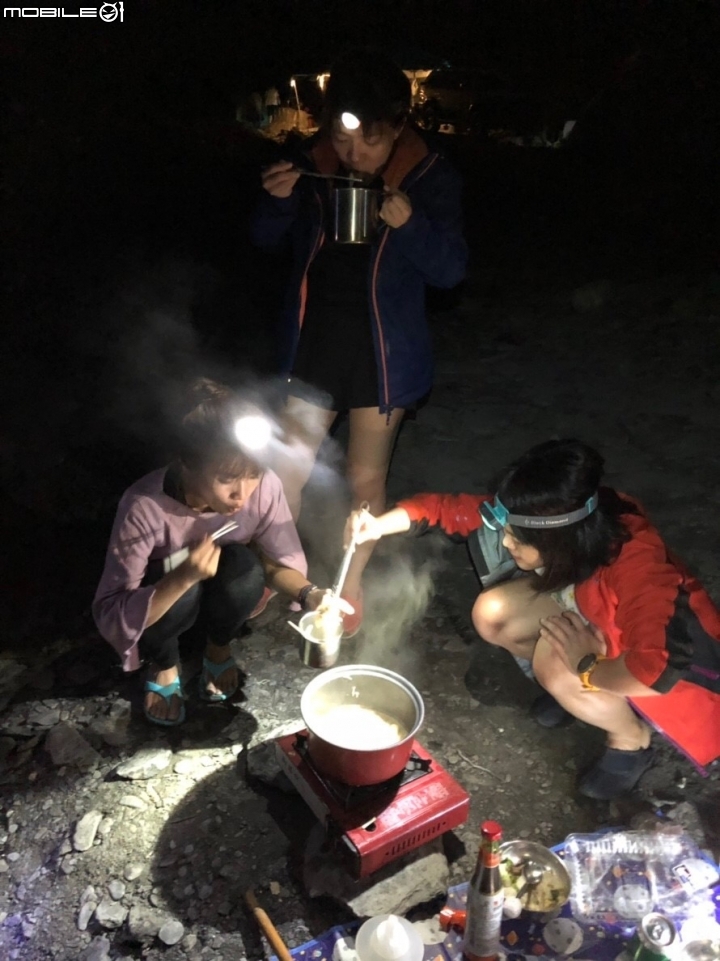 【野生天體營】2018 - 塔羅灣溪野溪露宿。溯溪野營溫泉耶誕營火趴一次滿足