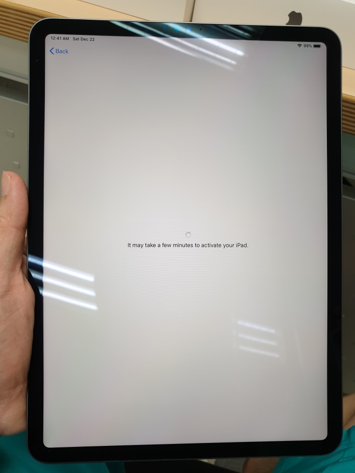 iPad Pro 11吋太空灰開箱加快充測試