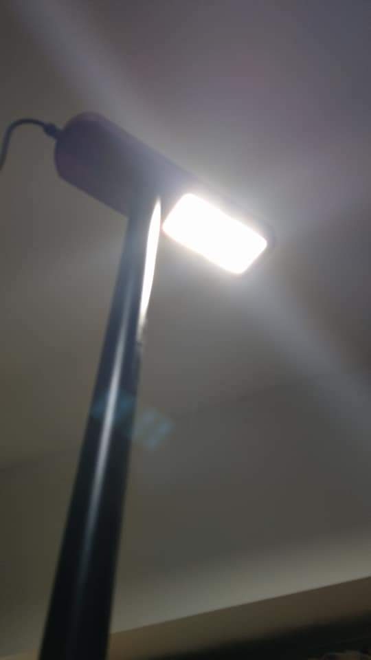 天幕營柱小吧檯