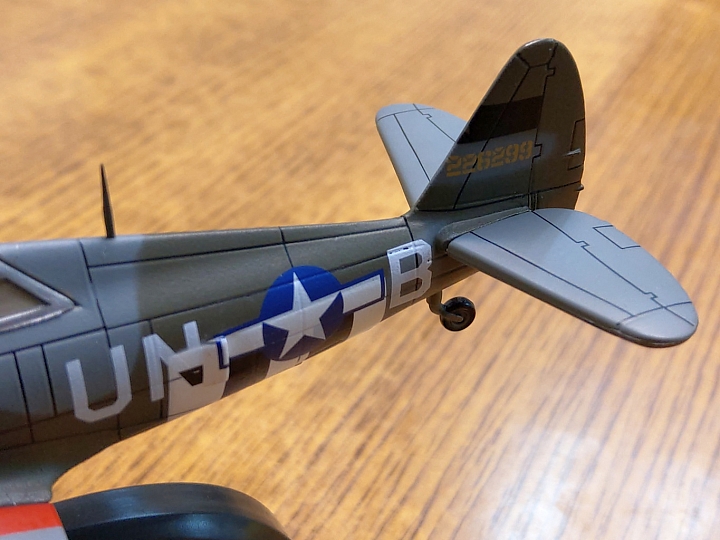 模型開箱 二次大戰傑作機[47]:共和 P-47 雷霆