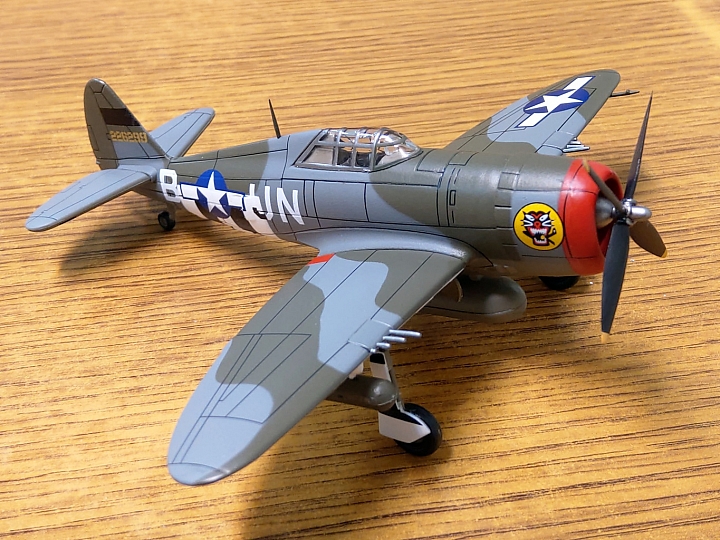模型開箱 二次大戰傑作機[47]:共和 P-47 雷霆