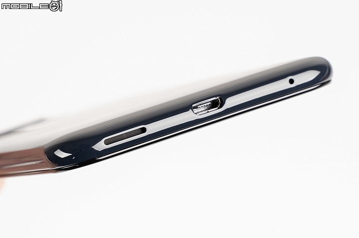 HTC Desire 12s體驗報告：雙色水漾表面玩質感、NFC入機！