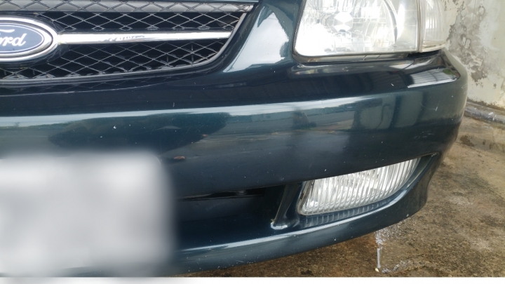 Ford Tierra1.8 Ghia 關箱文