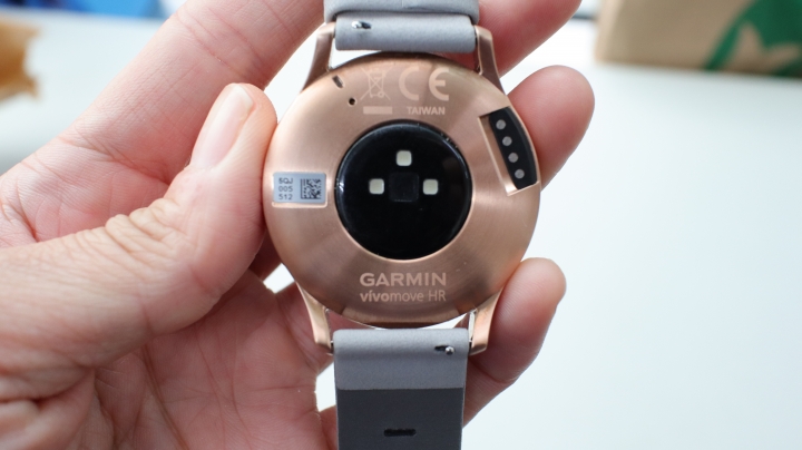 【開箱】Garmin vivomove HR 外型設計美到不像運動用的智慧錶 ∣ 運動咖首選 ∣ Apple Watch 再見!