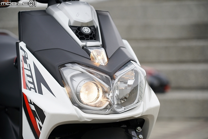 YAMAHA BW'S R 125 小改款試駕 都市通勤的另一種叛逆