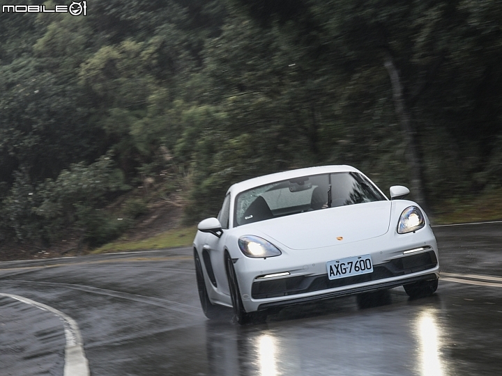 Porsche 718 Cayman GTS MR旗艦性能蛙，橫生樂趣不輸911