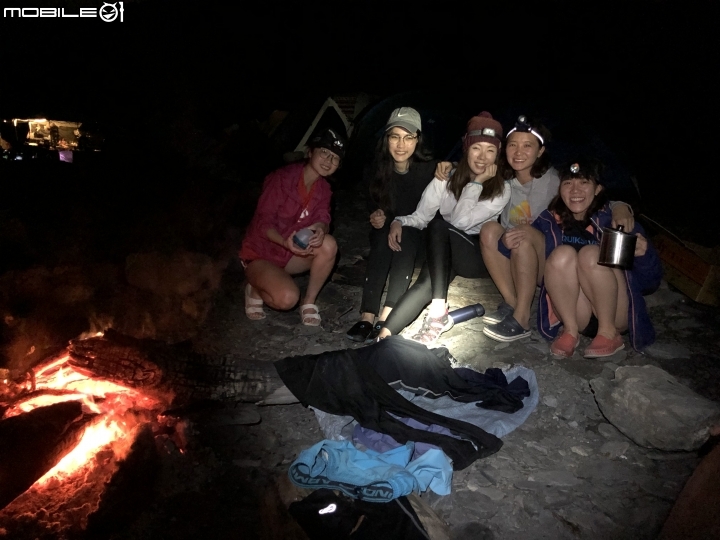 【野生天體營】2018 - 塔羅灣溪野溪露宿。溯溪野營溫泉耶誕營火趴一次滿足