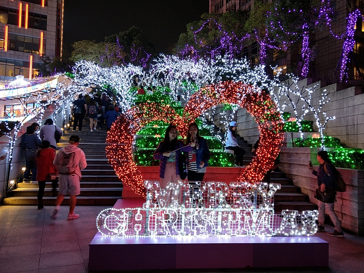 htc U12+最強夜拍 台北聖誕夜景