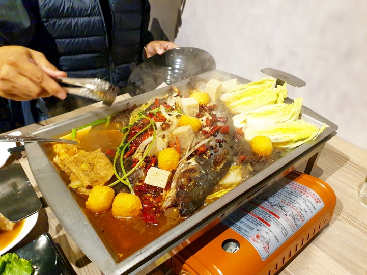 【台南麻辣鍋】蜀山四川烤魚｜打卡抽餐點通通有獎｜南台唯一正宗四川烤魚｜客製化麻辣怕辣也愛｜海陸食材香麻入鍋