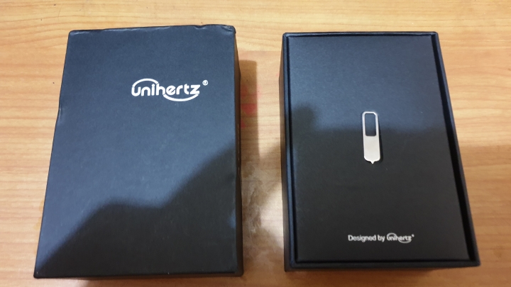 [開箱][圖多] Unihertz ATOM 簡單開箱＆使用心得