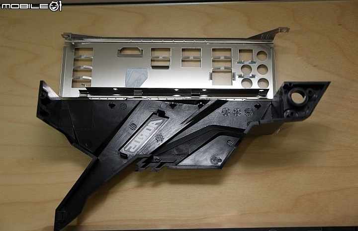 性價比導向供電散熱強化 AORUS 主流菁英 Z390 ELITE 開箱