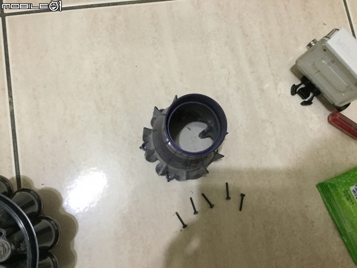 Dyson V6 fluffy 氣旋拆解清洗
