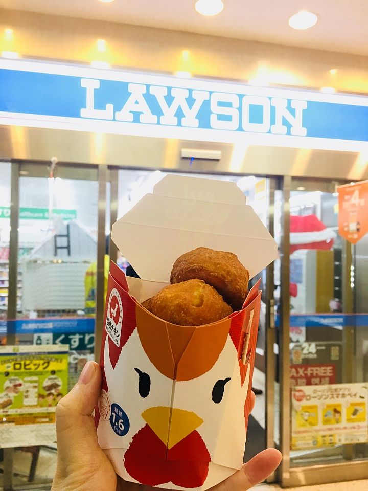 【直擊速報】日本Lawson便利商店出現了機器炸物販賣員？！