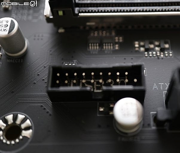 性價比導向供電散熱強化 AORUS 主流菁英 Z390 ELITE 開箱