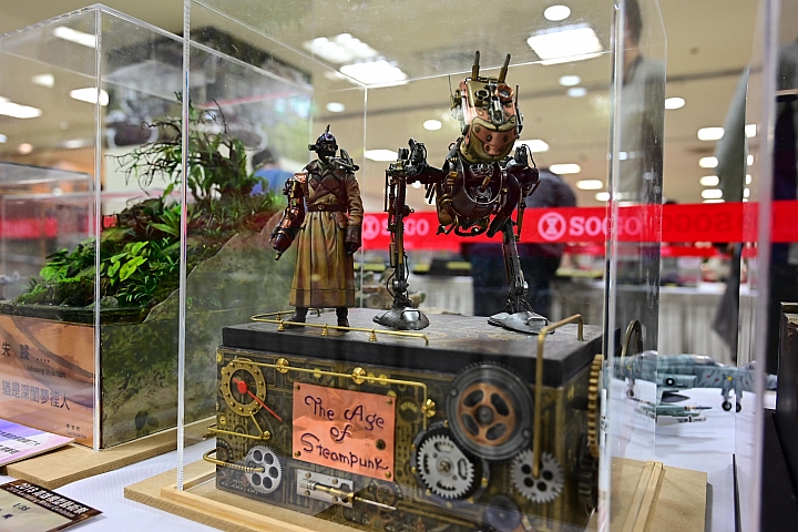 Z6開箱，拍美食，報導高雄模型藝術祭在SOGO。