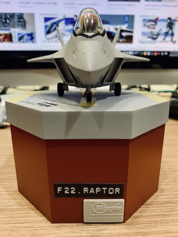 長谷川蛋機：F-22 猛禽 素組&改造推進器發光系統全紀錄