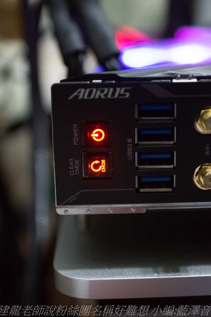翱翔於天際的農企神鷹 GIGABYTE X399 AORUS XTREME