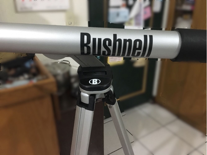 請問這款bushnell望遠鏡的型號