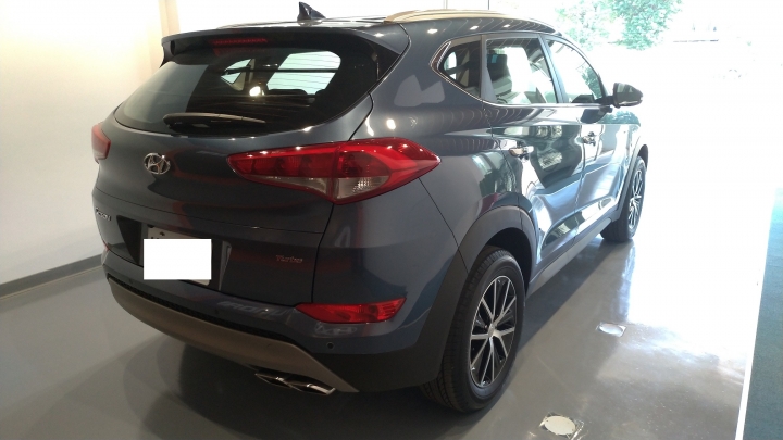 Tucson 1.6T 時尚+環景旅行版小開箱 (更新1000 KM小心得+保養資料)