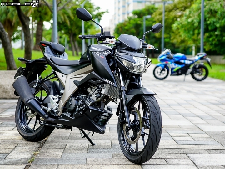 【機車新法規】明年摩托車強制加裝 ABS 或連動式煞車，怎麼選擇看這裡！