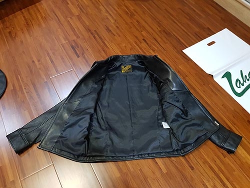 【開箱】Y'2 Leather Single Rider 直拉翻領騎士皮衣 SR-42