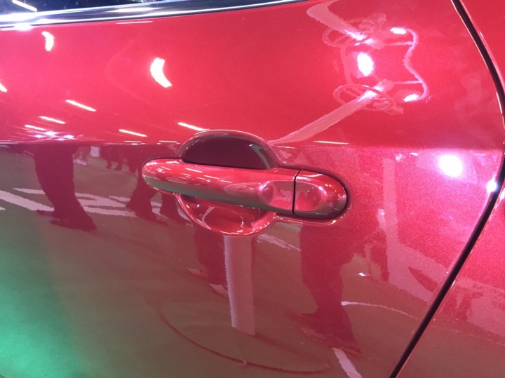 神人請入內，「手把猜車」你能猜幾輛？