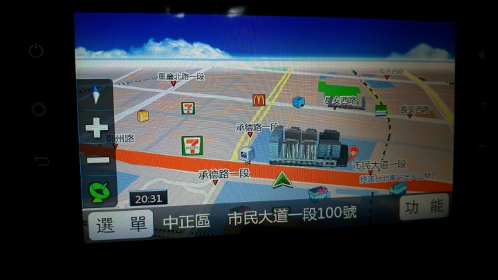 Tucson 1.6T 時尚+環景旅行版小開箱 (更新1000 KM小心得+保養資料)