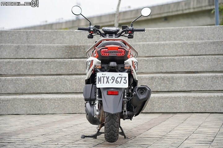 YAMAHA BW'S R 125 小改款試駕 都市通勤的另一種叛逆