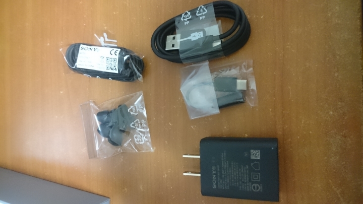 XZ2 輕開箱