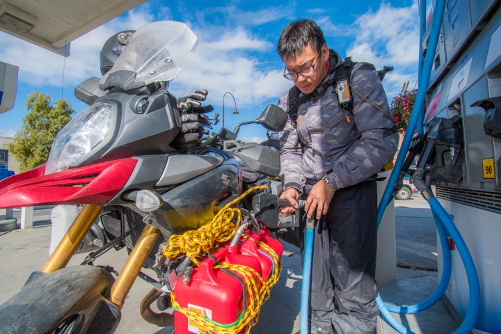 『D7500』穿越北極的北美重機旅行(上)
