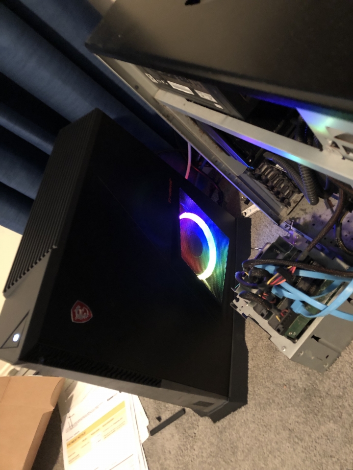MSI Trident X9SE i9-9900K 2080 OC