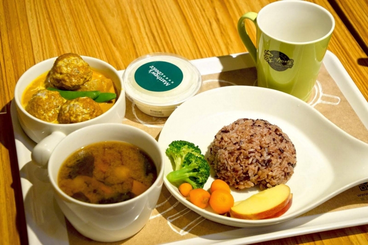 [台南][東區] 家咖哩 台南成大店｜食記