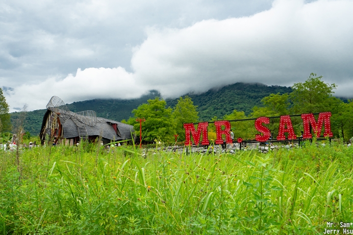 花蓮-見花忘憂~金針花之旅~(MR.Sam/赤科山/六十石山/慶修院/落雨松)