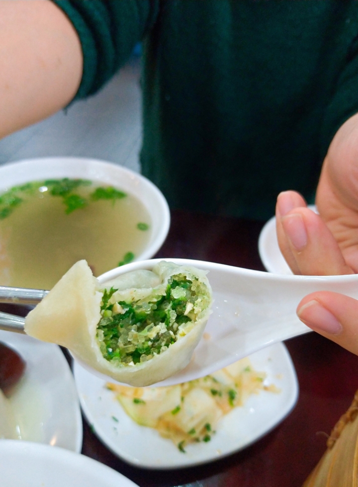 [台北市-捷運忠孝敦化站]頂好紫琳蒸餃館(頂好名店城B1)-物換星移後榮景不再的商場底下藏著這屹立不搖的好味道!