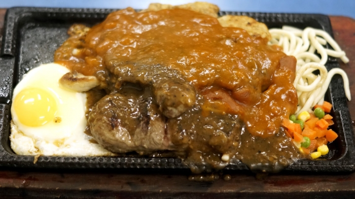 台南美食|中西區|嘟嘟滿牛排|食肉獸的心之所向