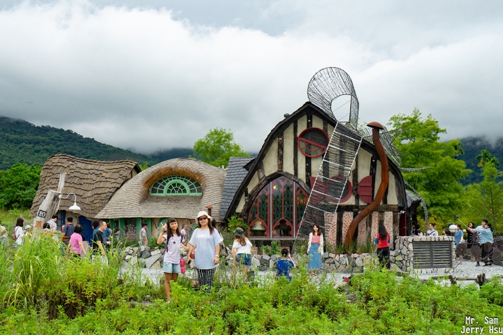 花蓮-見花忘憂~金針花之旅~(MR.Sam/赤科山/六十石山/慶修院/落雨松)