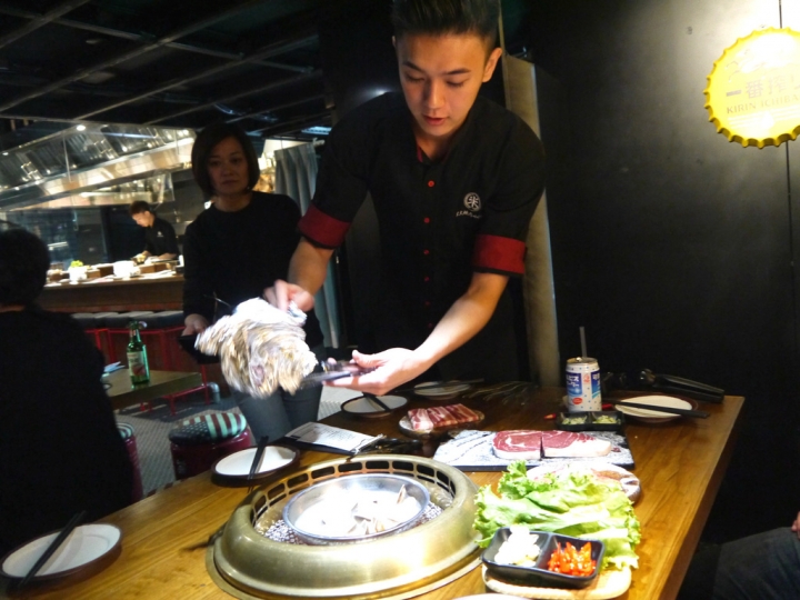 【新北市 中和區/捷運永安市場站】米炭火燒肉小酒館-燒肉串燒一起來！聚餐約會超級歡樂