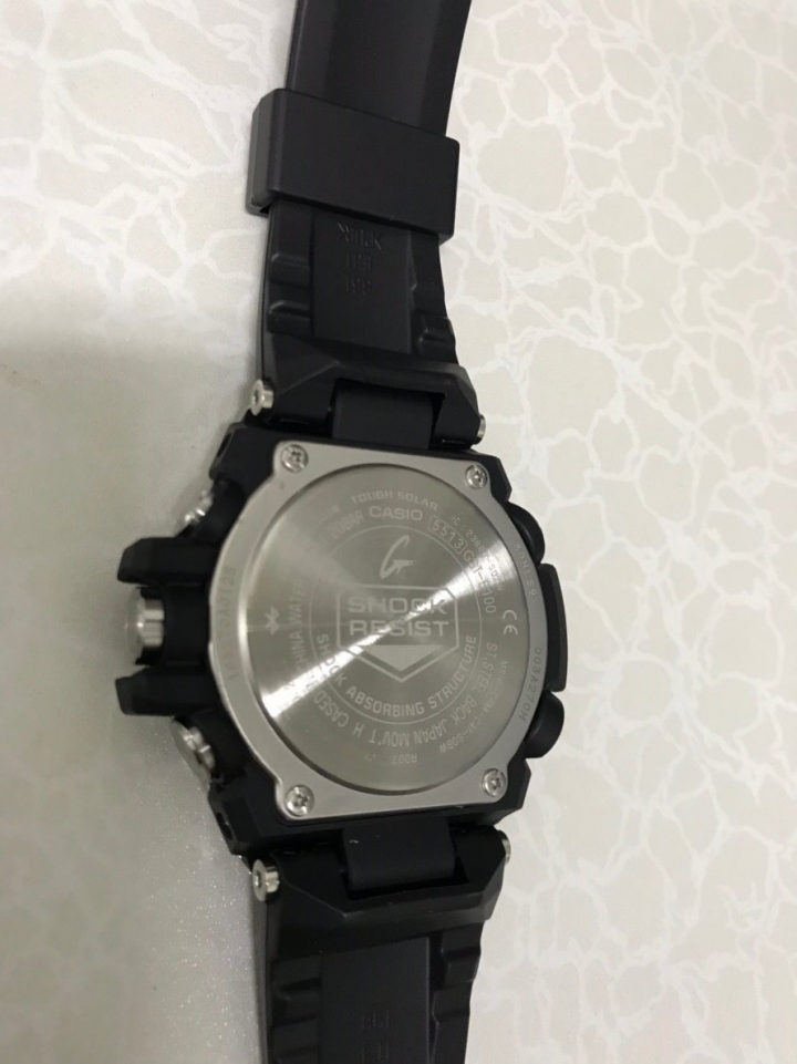Casio GST-B100-1ADR 跨年開箱