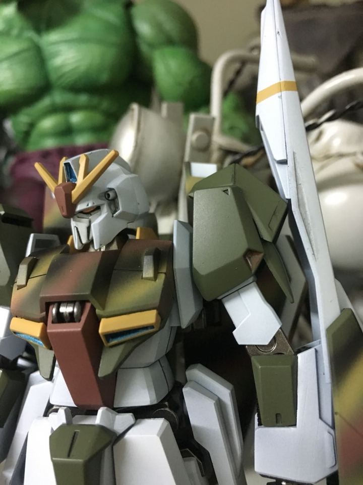 2018年的手尾，昨晚终於完成了 Z gundam