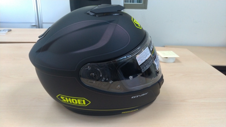 樂一番轉運 SHOEI 0 安全帽開箱