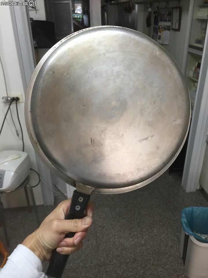 太重？丟掉不銹鋼平底鍋退流行