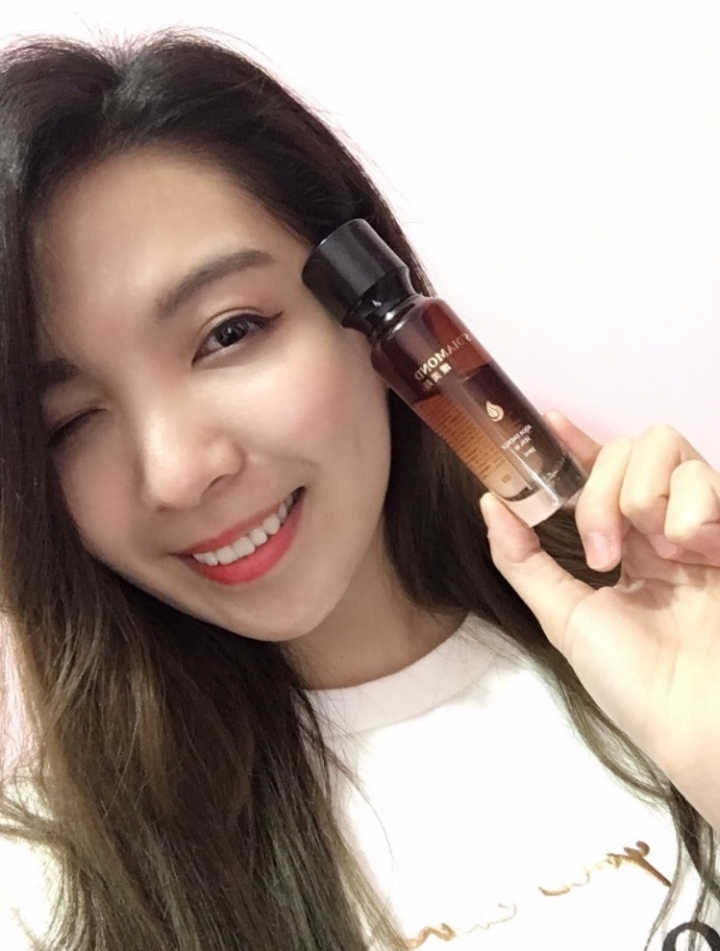 平價好吸收的鑽美姬精華液