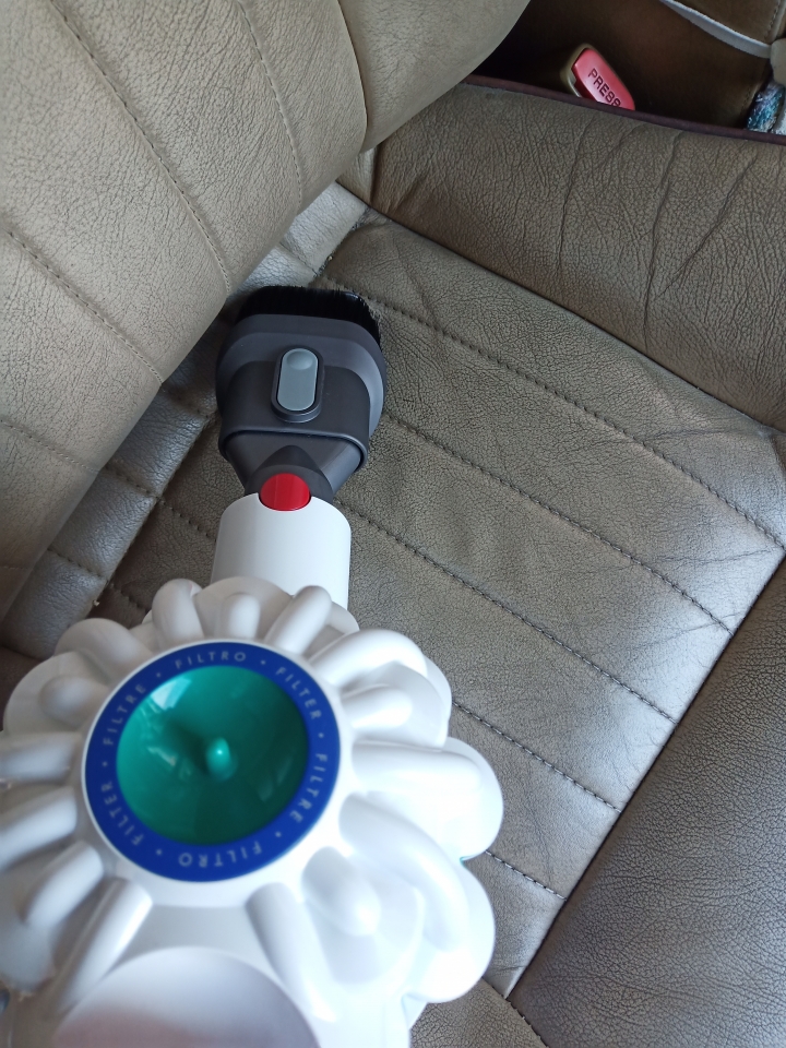 居家清潔的開掛神器!!! Dyson v7 mattress 除螨機  塵螨退散~!!