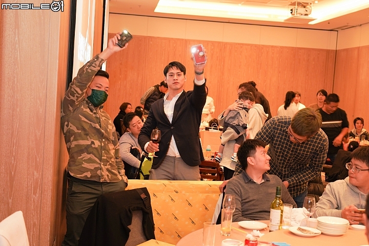 歡樂團聚還有大獎拿！大人小孩都開心的小惡魔尾牙宴！
