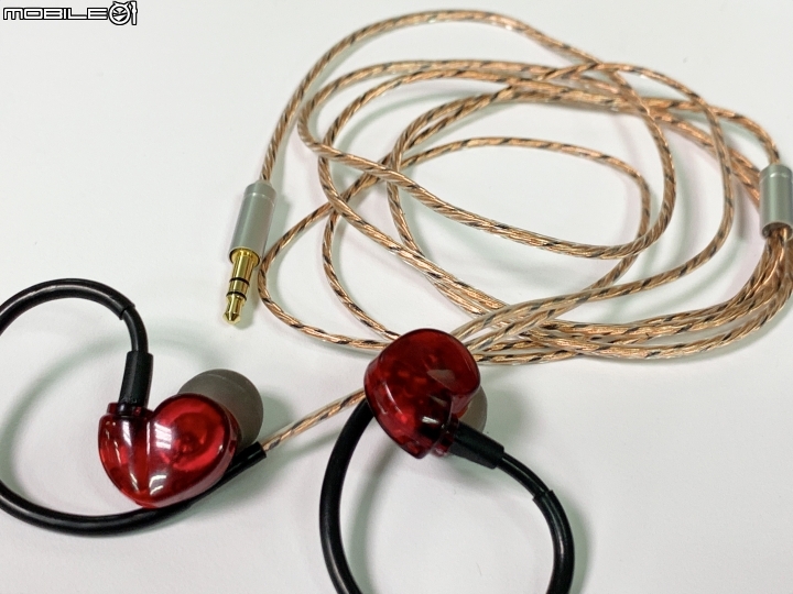 像喝開水一樣通透的微動圈 YAMAHA EPH-200