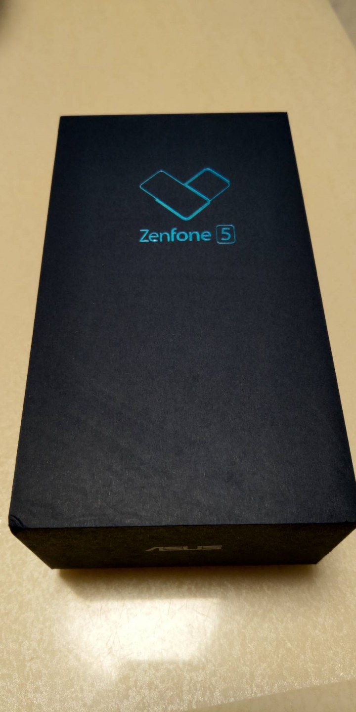 ZenFone 3 deluxe送皇家換電池後來同意貼錢換ZenFone 5新機