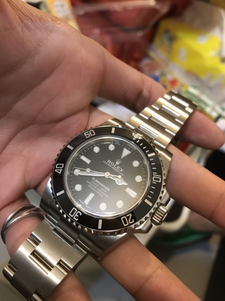 [開箱] Rolex勞力士黑水鬼114060開箱&更換皮錶帶
