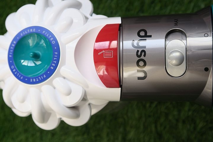 [開箱] Dyson V7 mattress 的進擊 讓塵螨無所遁形